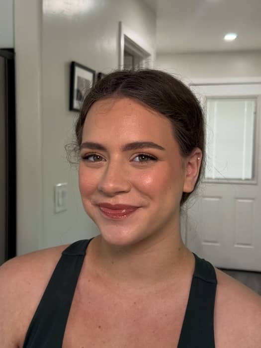 Gorgeous look for her baby shower @katelynnfaithgomez !💕 She looked so amazing and she has such a beautiful soul, it was lovely catching up with you! :)
Products:
@narsissist foundation
@tower28beauty concealer
@patricktabeauty eyeshadow
@charlottetilbury lipstick
@milanicosmetics blush
#makeupartist #californiamakeupartist #makeupinspo #naturalmakeup #bridalmakeupartist